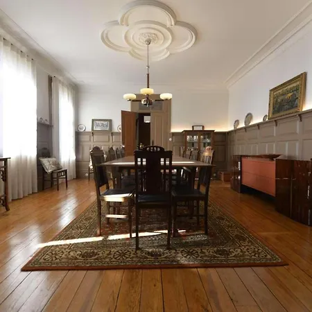 Calista Villa *